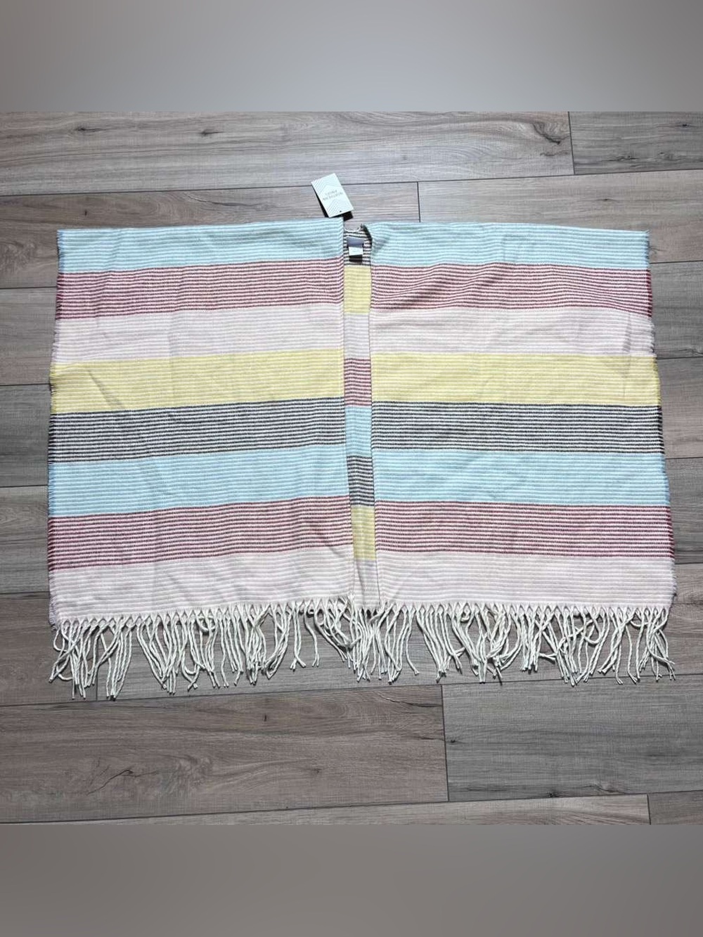 Northern‎ Angel Women's Open Front Poncho Sweater Shawl Size Small/Medium